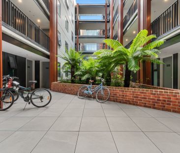 High Quality Fully Furnished Apartment in the city - Photo 4