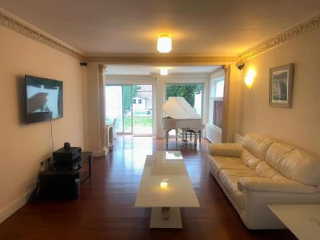 4 bedroom detached house to rent - Photo 4