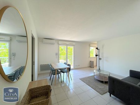 Location Appartement 3 pièces 53m² SORGUES 84700 - Photo 2