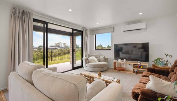 Welcome home! - Photo 1