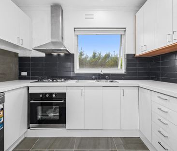 5/186 Beach Road, Mordialloc, Vic 3195 - Photo 2