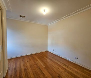 2/212 Cumberland Road, Pascoe Vale VIC 3044 - Townhouse For Rent | ... - Photo 5