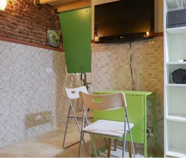 Calle de Linneo, Madrid, Community of Madrid 28005 - Photo 6