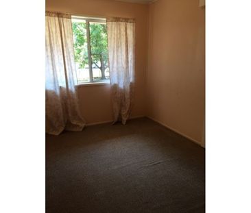 2/53 Lachlan Street, Mount Pleasant - Photo 3