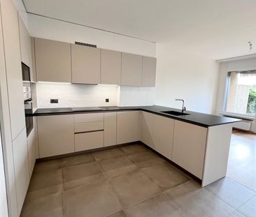 Beautiful 3.5-room duplex apartment on the 2nd floor in Lausanne - Photo 1