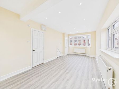 3 bedroom terraced house to rent - Photo 2