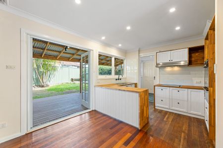 Impressive Two Bedroom Townhouse | Access Via Werona Avenue - Photo 4