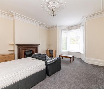 St George's Terrace, Jesmond, Newcastle Upon Tyne - Photo 2