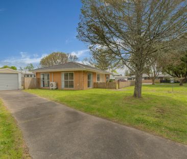 Charming 3-Bedroom Family Home - Photo 1