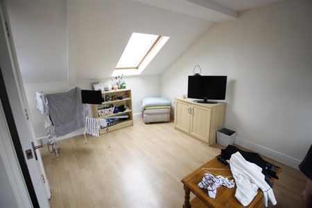 3 Bed Flat To Let On Bedford Street, Cardiff - Photo 3