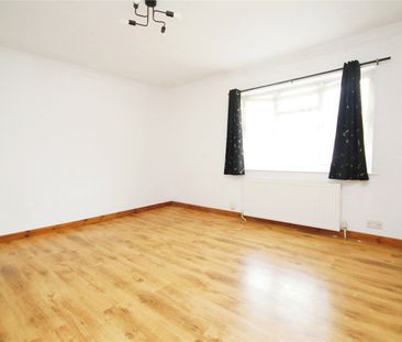2 bedroom house to rent - Photo 3