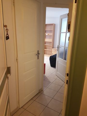 STUDIO MEUBLE - HYPER CENTRE - Photo 5