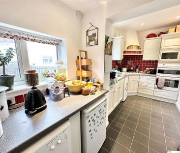 Lakewood Crescent, Westbury on Trym, Bristol, BS10 5HL - Photo 6