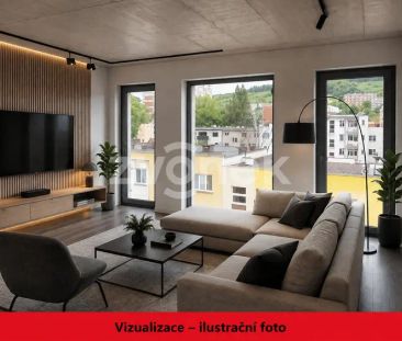 Pronájem luxusního bytu 1+kk s balkonem a možností krytého parkován... - Фото 3