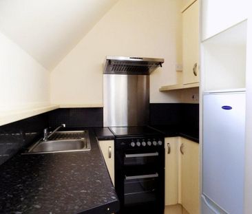 1 bedroom flat to rent - Photo 3