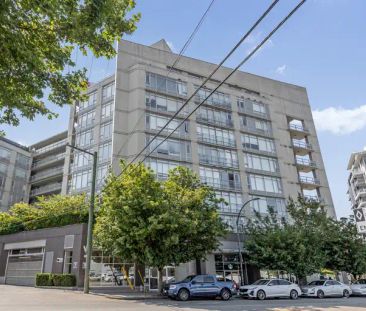 Bright 1 Bed/ 1 Bath + Den + Solarium near Olympic Village! | 2055 ... - Photo 1