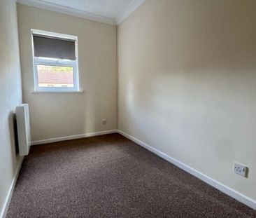 Peters Court, King's Lynn - Photo 2