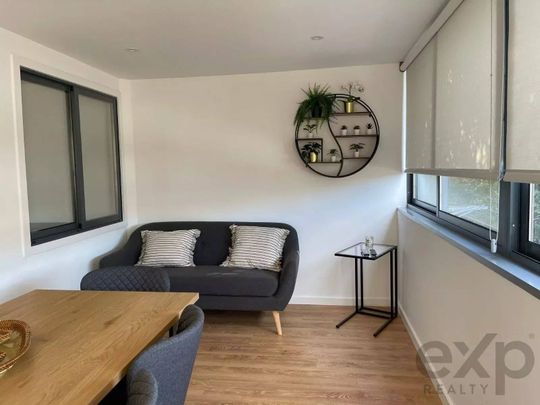 Vila Nova De Gaia - Photo 1