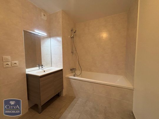 Location Appartement 3 pièces 59m² AVIGNON 84000 - Photo 1