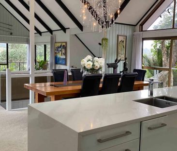 Tranquil Riverside Retreat amidst a Native Bus... - Photo 3