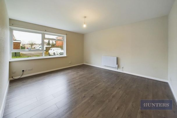 1 bedroom Flat To Let - Photo 1