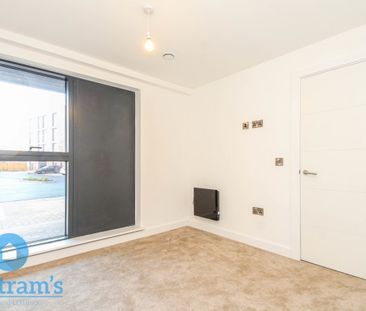 1 bed Apartment for Rent - Photo 3