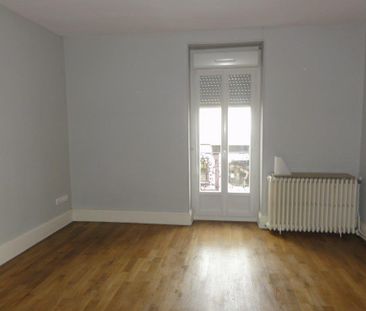 Location Appartement 2 pièces 55m² LE CREUSOT 71200 - Photo 4