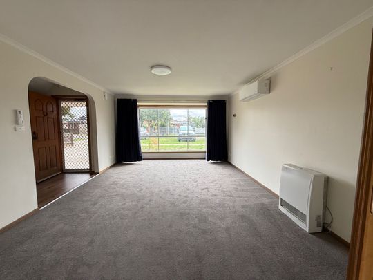 6 MONTH LEASE ONLY - Photo 1