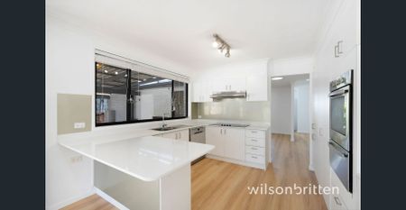 Modern Comfort Meets Holiday Fun - Photo 3