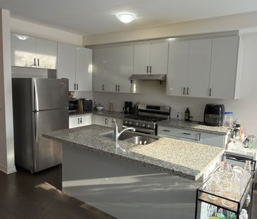 For Lease - 54 Minnock Street Unit# Upper, Caledon, Ontario - Photo 5