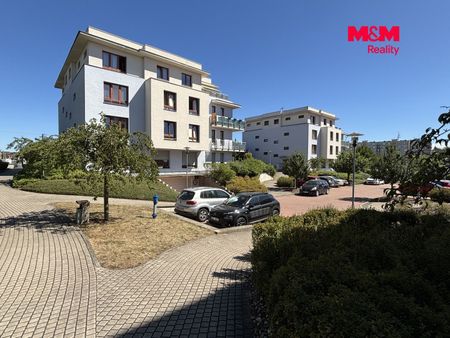 Pronájem, Byt 2+kk, 56 m², Slaný, Kybalova - Фото 2