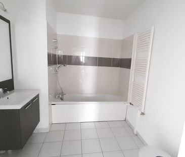 location Appartement T3 DE 59.49m² À BORDEAUX - Photo 6