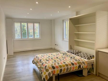 Studio to rent - Photo 5