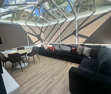 8 Bed Bungalow, Harlaxton Drive, NG7 - Photo 6