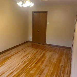 Grandes chambres meublées à louer - Tout inclus - Disponible Now - Photo 2