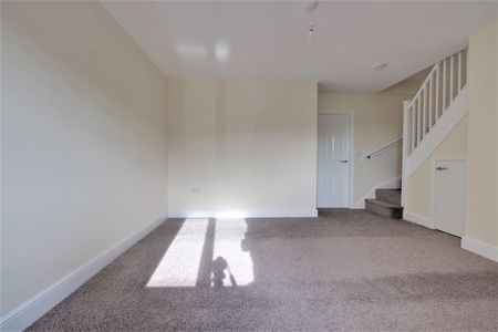 3 bed house to rent in - Photo 5