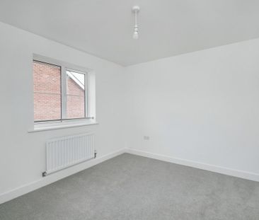 4 bedroom detached house to rent - Photo 6