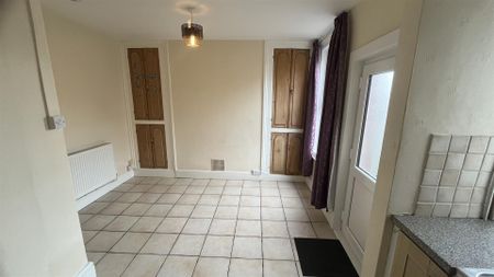 Park Avenue, SY11 1AY - Photo 4