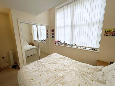 2 bedroom flat to rent - Photo 3