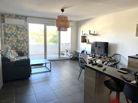 Location Appartement 2 pièces 48m² - Photo 2