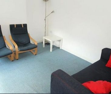 3 bedroom detached house to rent - Photo 5