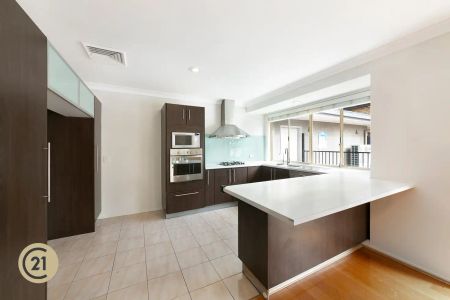 33 Franklin Road, Cherrybrook NSW 2126 - Photo 2