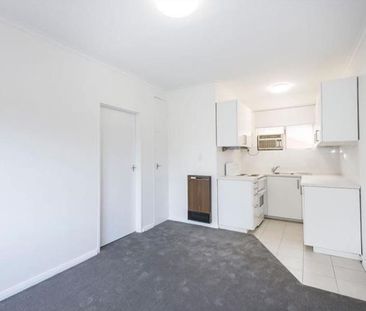 8 / 36 Woornack Road, CARNEGIE - Photo 3