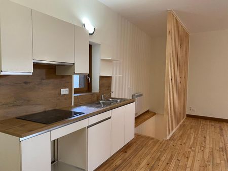 Location Appartement 3 pièces 58m² CLERMONT FERRAND 63100 - Photo 3