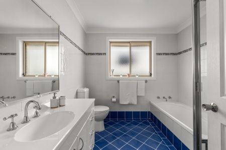 Beautifully Presented Free Standing Home | Peaceful Convenient Location - Photo 4