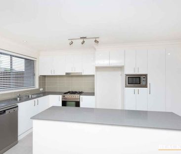 Modern Two-Story Townhouse In Prime Woden Location - Photo 1
