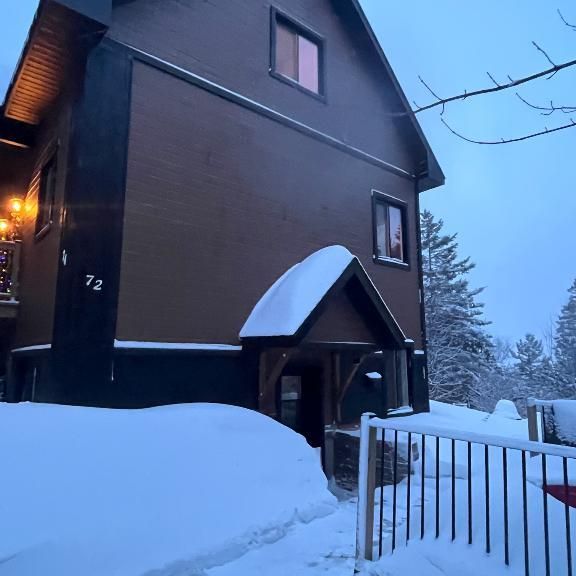 La montagne au village - Photo 1