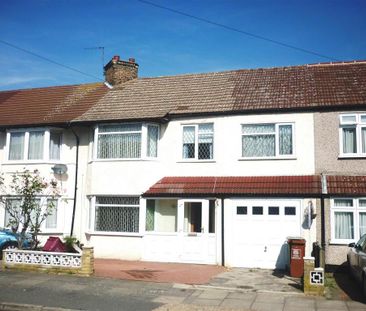 4 bedroom terraced house to rent - Photo 2