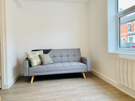 3 bedroom house share to rent - Photo 2