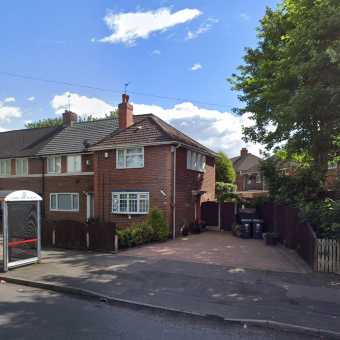 3 bedroom end of terrace house to rent - Photo 1